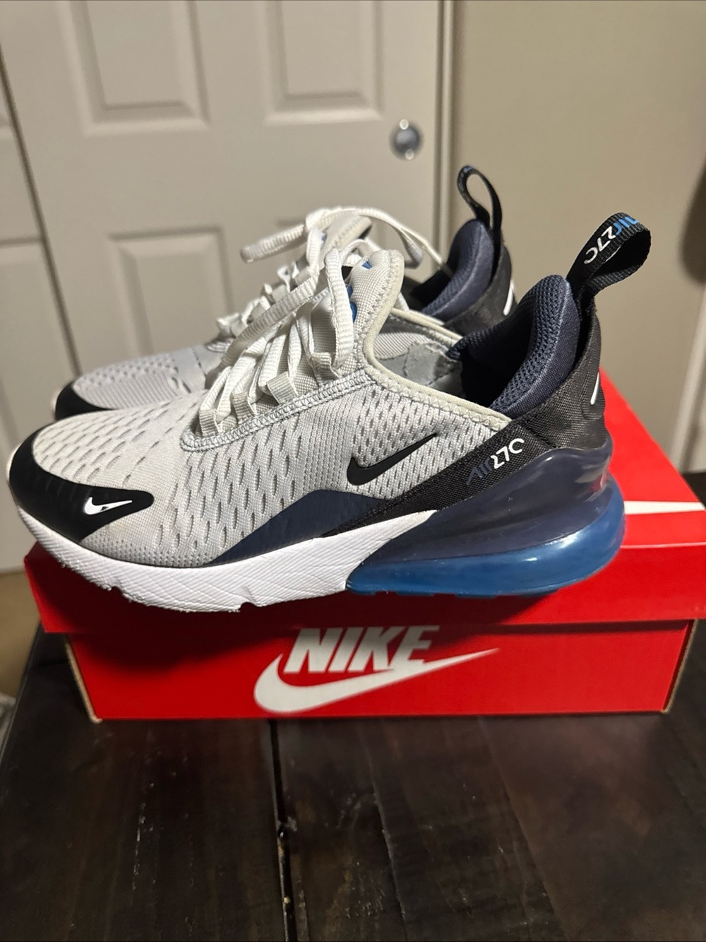 Nike Kids White/Black/Blue Air Max 270 React Sneakers - Picture 8 of 9